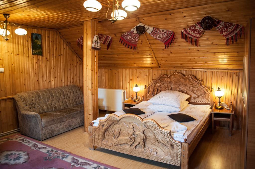 Pensiunea Sarmis Sarmizegetusa Zimmer foto